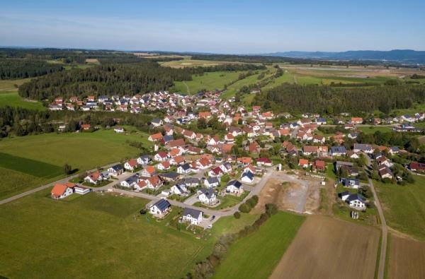 Blick auf die Gemeinde Dautmergen von oben