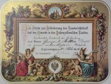 Bild: Urkunde mit zahlreichen Verzierungen