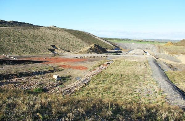 Die Erddeponie in Balingen - hier wie in Albstadt gelten vom 2. November 2026 bis 31. März 2027 verkürzte Öffnungszeiten. ©Landratsamt Zollernalbkreis Die Erddeponie in Balingen