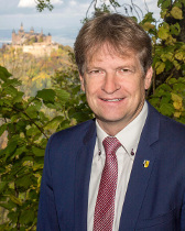 © Landratsamt Zollernalbkreis Mann, dunkelblondes Haar, Anzug