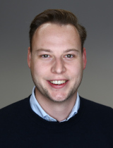 © Landratsamt Zollernalbkreis Mann, braune Haare, Hemd und Pullover