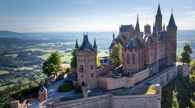 Bild: Burg Hohenzollern in der Ostansicht